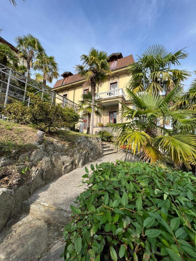 Bed and Breakfast Frankie'S House Ghiffa Esterno foto