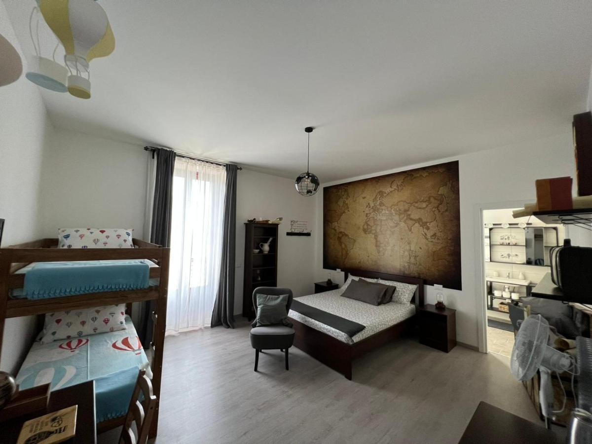 Bed and Breakfast Frankie'S House Ghiffa Esterno foto