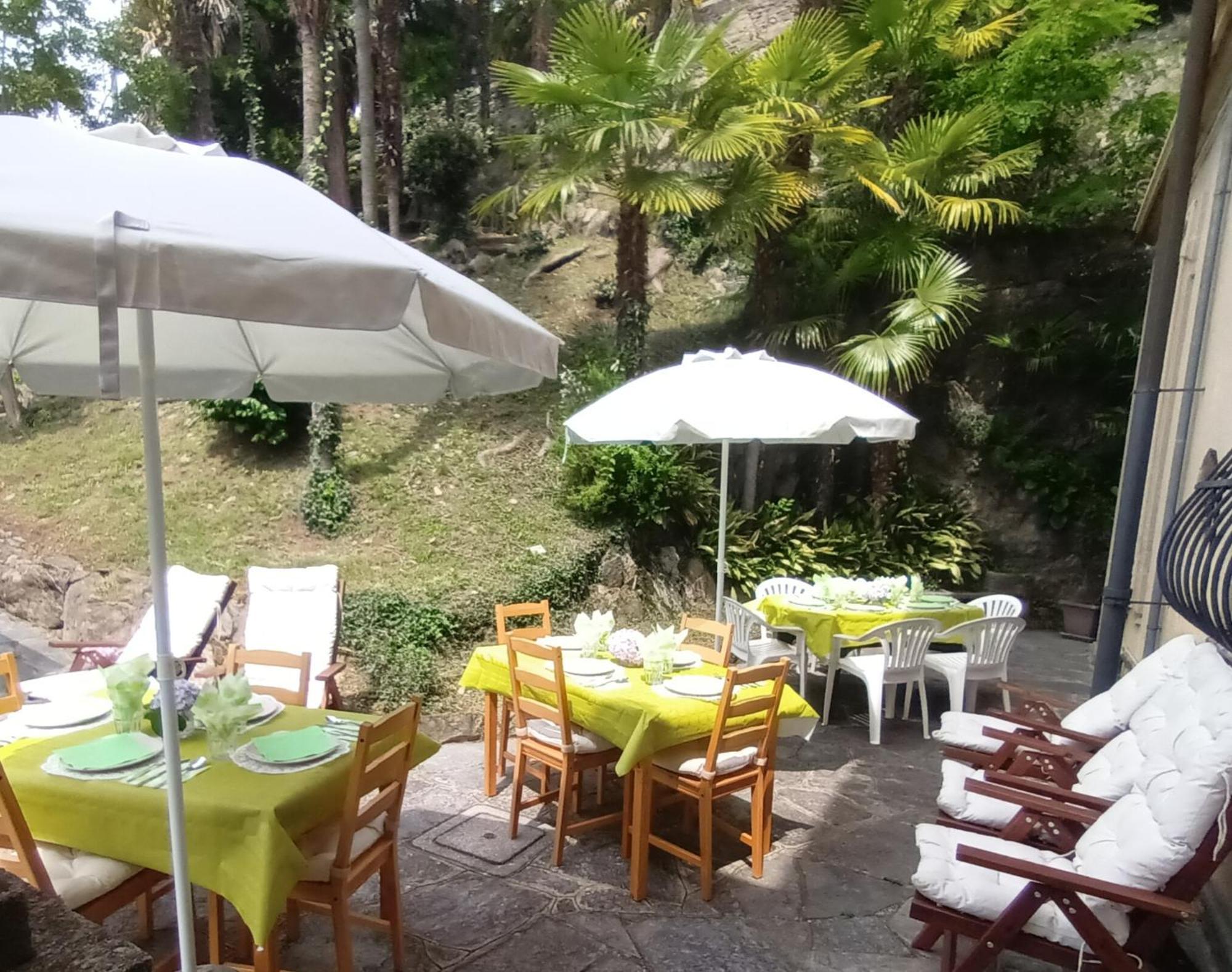 Bed and Breakfast Frankie'S House Ghiffa Esterno foto